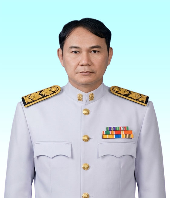 นายกู้เกียรติ พนาพงศ์ไพร